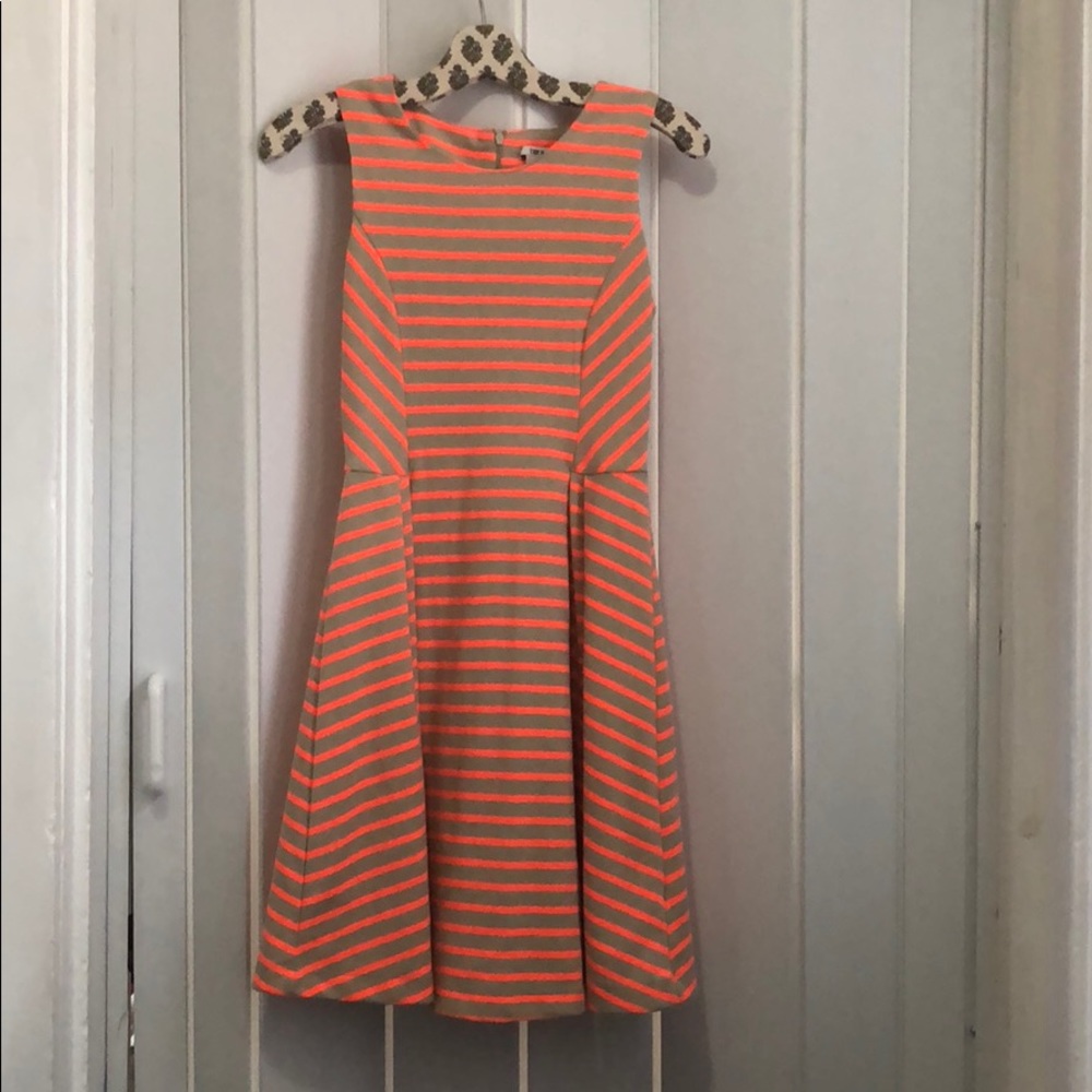 bar III dress